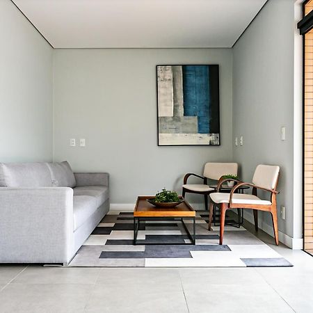 شقة Florianópolis  في Studio Moderno Com Vaga, Proximo A Lagoa Da Conceicao - Trindade المظهر الخارجي الصورة